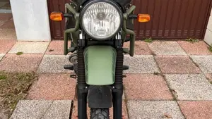 Royal Enfield Himalayan 411 (2021 - 24)  (3)