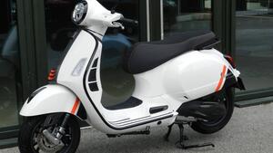 Vespa GTS 300 Super Sport (2023 - 24) 