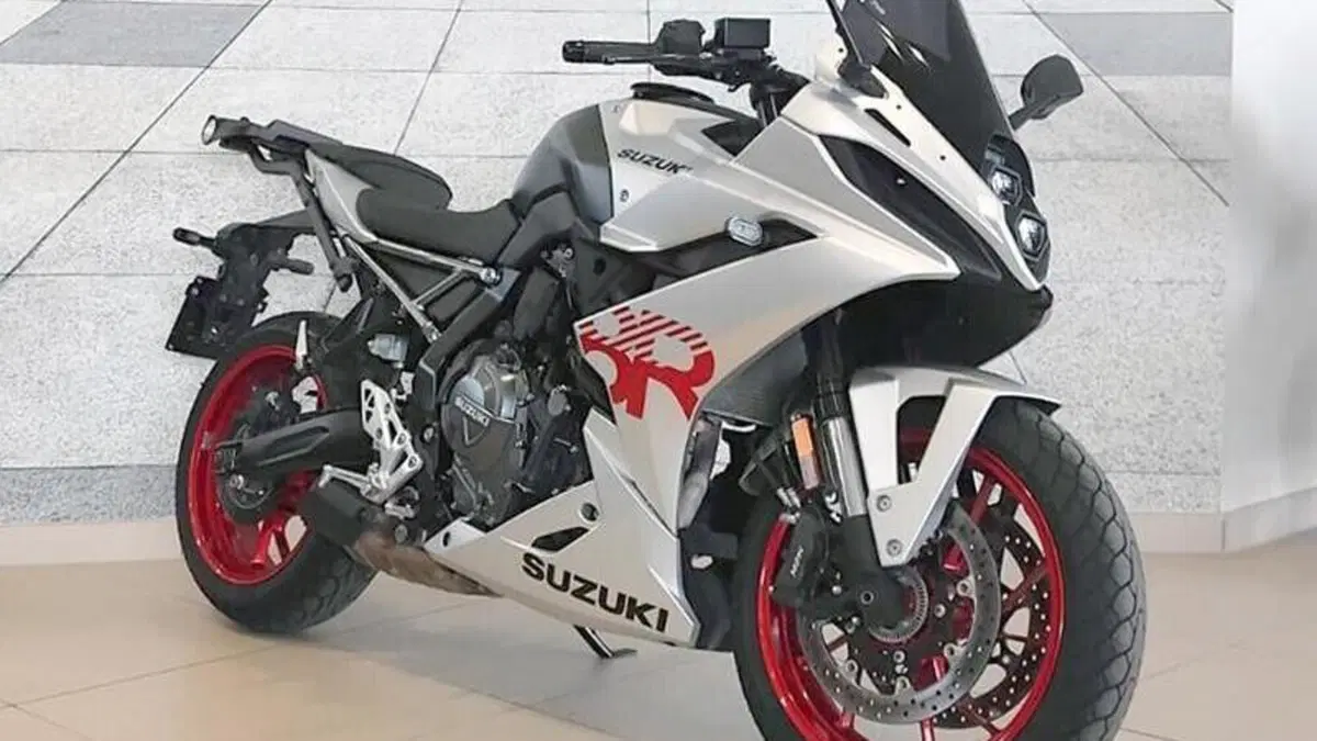 Suzuki GSX-8R (2024 - 26) 