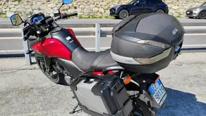 Suzuki V-Strom 650 ABS (2011 - 17)  (2)