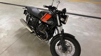 Moto Guzzi V7 II Special (2015 - 17)