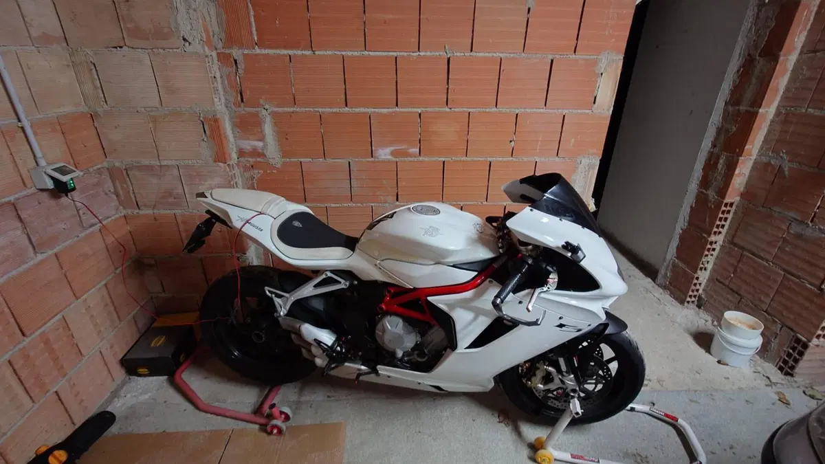 MV Agusta F3 675 EAS ABS (2011 - 17) 