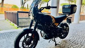 Royal Enfield Guerrilla 450 (2024 - 26) 