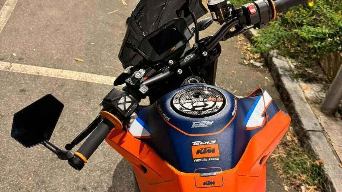 KTM 890 Duke R (2021 - 23) 