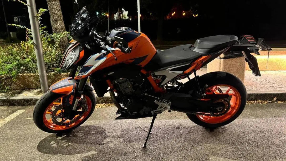 KTM 890 Duke R (2021 - 23)  (5)