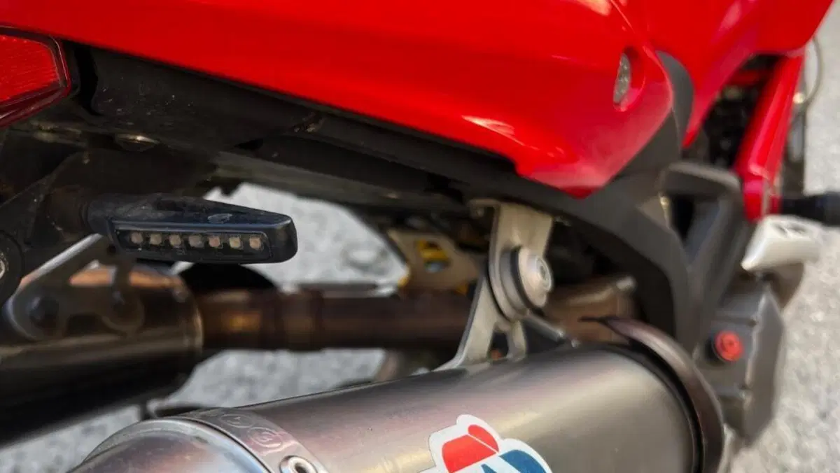 Ducati Monster 696 (2008 - 13)  (3)