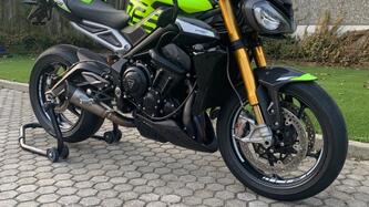 Triumph Street Triple 765 Moto2 Edition (2023 - 24) usata