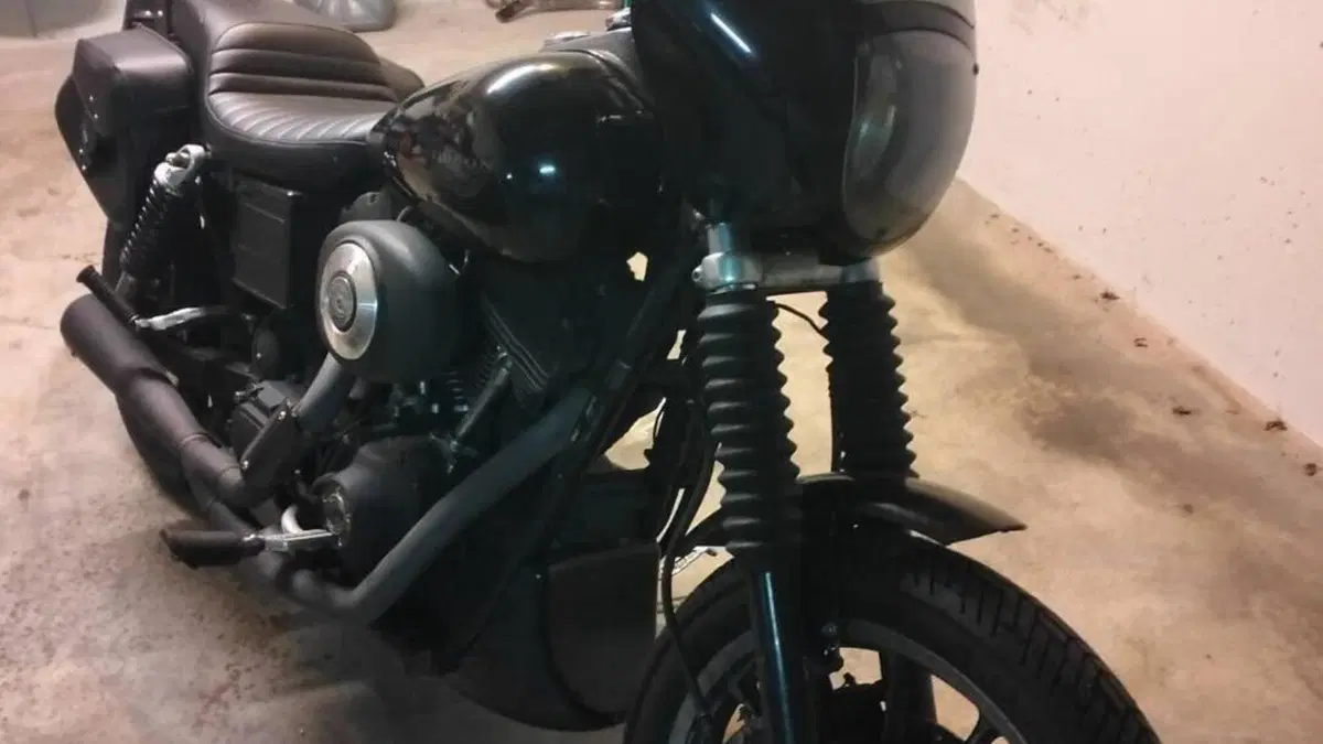 Harley-Davidson 1450 Super Glide Sport (1999 - 01) - FXDX  (2)