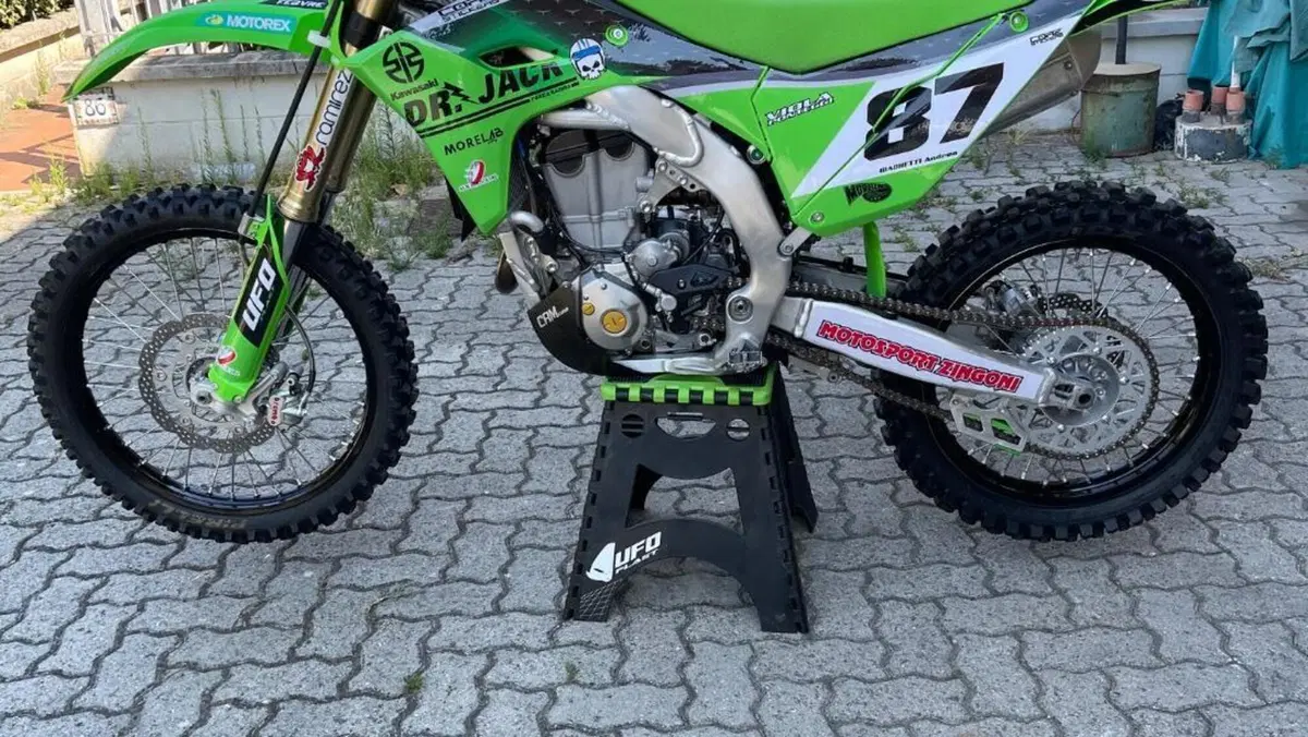 Kawasaki KX450 (2024)  (3)