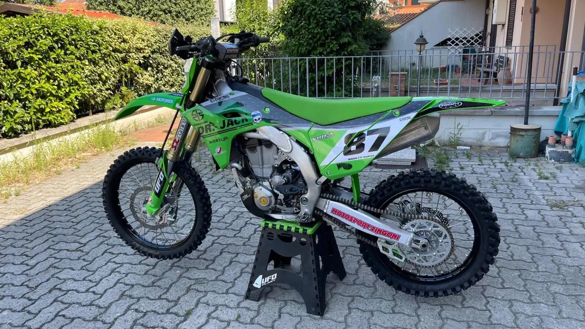 Kawasaki KX450 (2024)  (4)