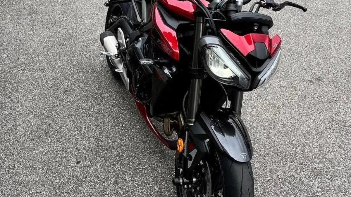 Triumph Street Triple 765 RS (2023 - 26)  (3)