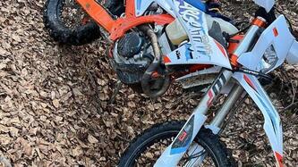 KTM 250 EXC-F Six Days (2024) usata