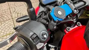 Honda CB 500 Hornet (2024 - 25)  (4)