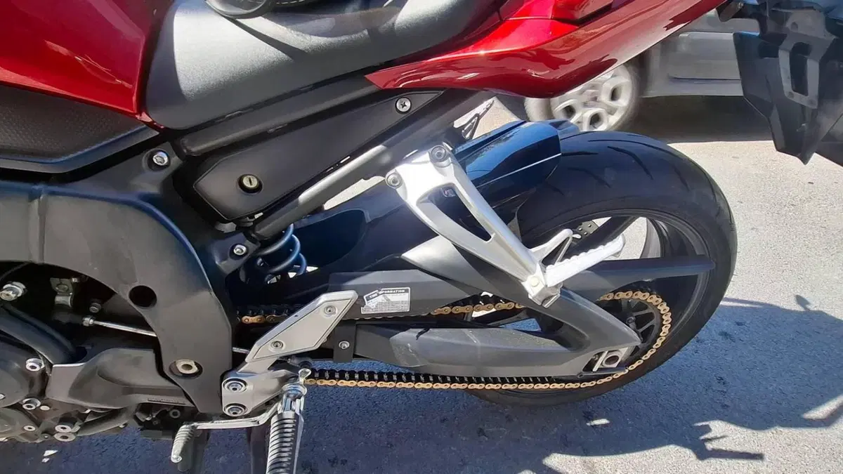 Yamaha FZ1 Fazer ABS (2006 - 16)  (6)