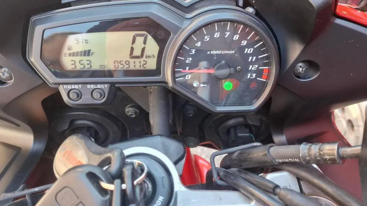 Yamaha FZ1 Fazer ABS (2006 - 16)  (10)