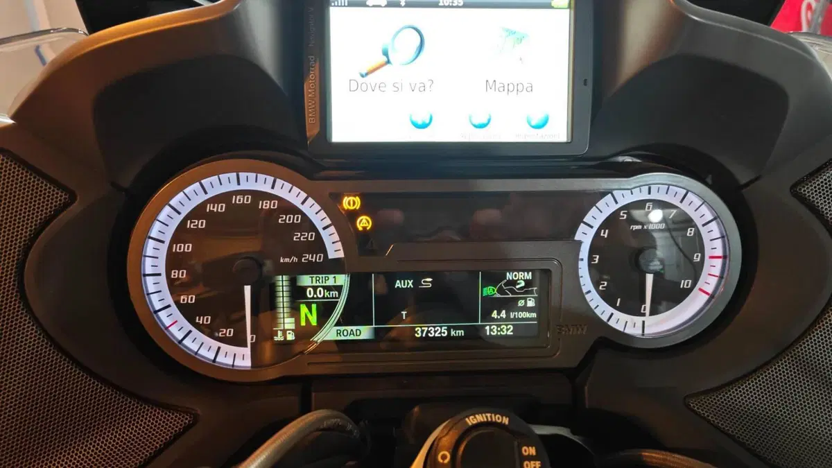 Bmw R 1200 RT (2014 - 16)  (3)