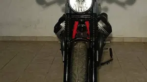 Moto Guzzi V7 III Racer (2017 - 20)  (5)
