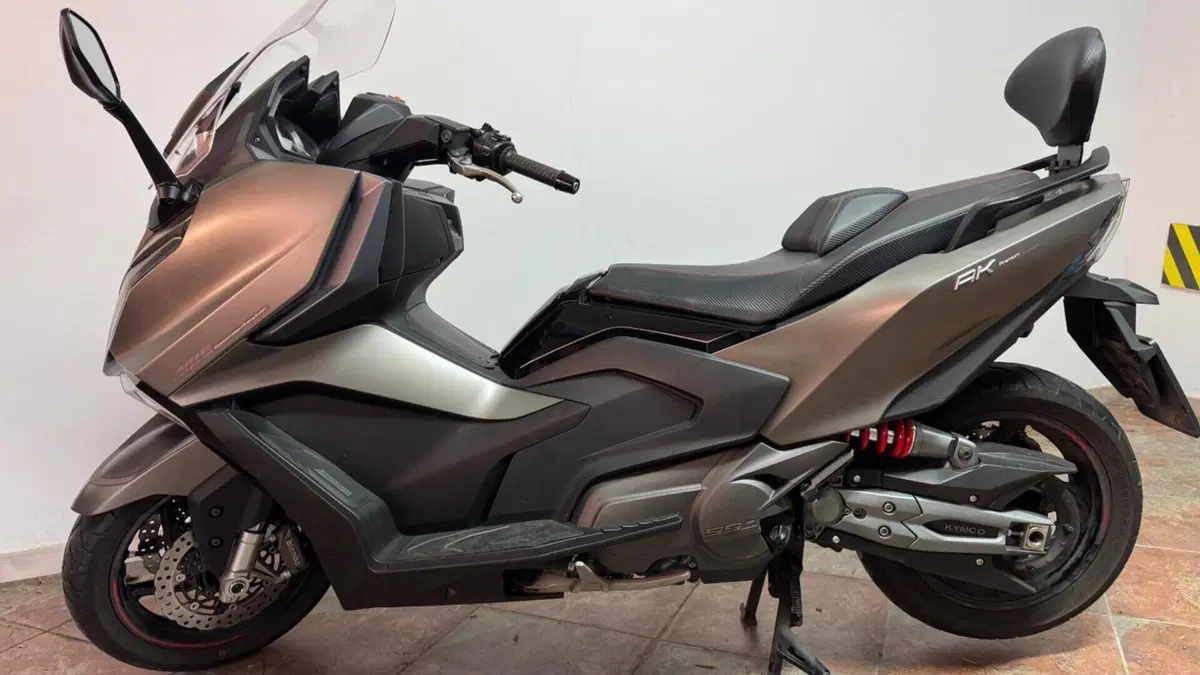 Kymco AK 550 Premium (2023 - 25)  (3)