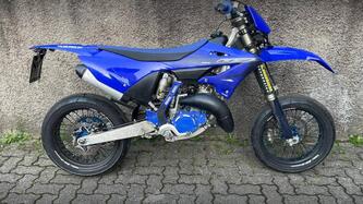 Yamaha YZ 125 (2023) usata