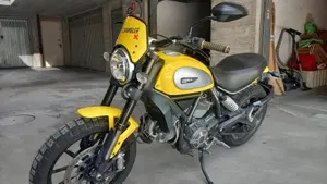 Ducati Scrambler 800 Icon (2015 - 16) 