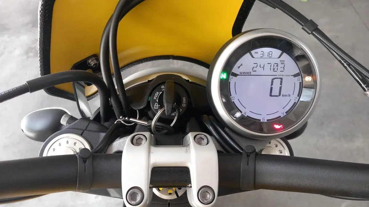 Ducati Scrambler 800 Icon (2015 - 16)  (3)