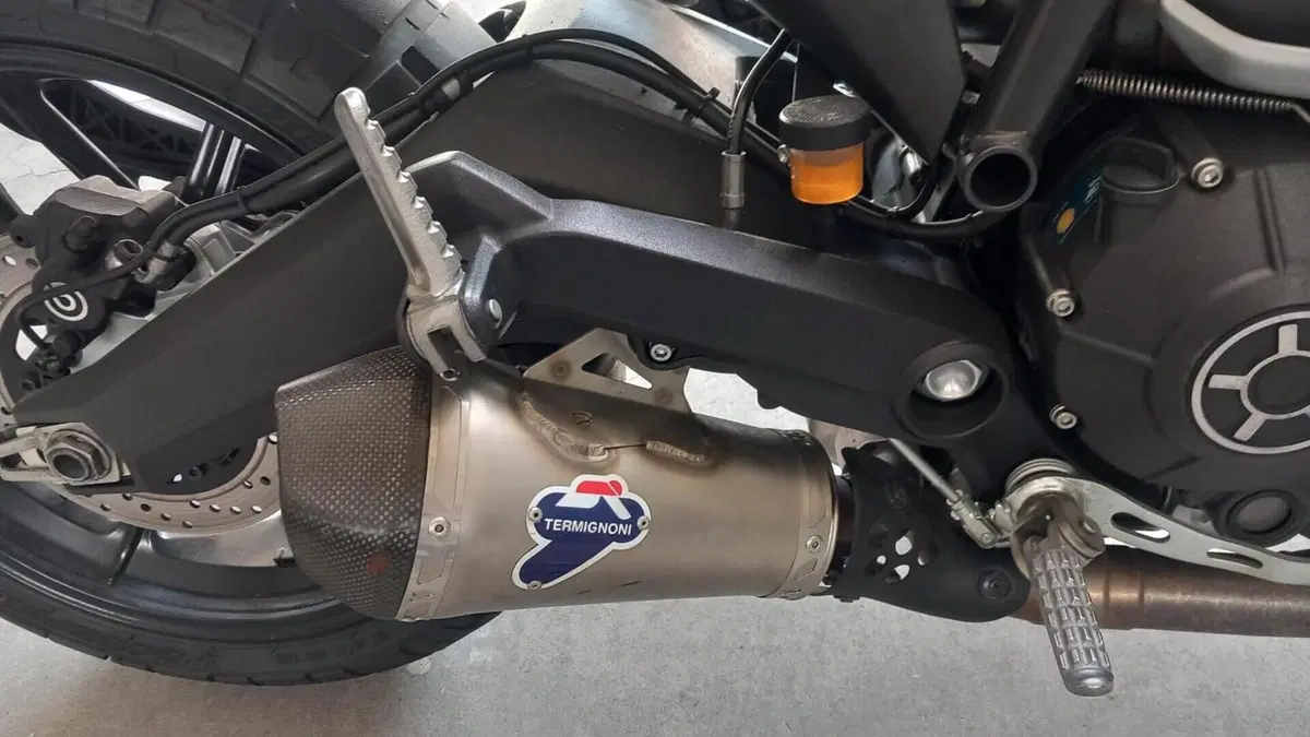 Ducati Scrambler 800 Icon (2015 - 16)  (5)