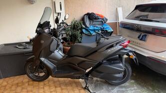 Yamaha X-Max 300 (2021 - 24) usata