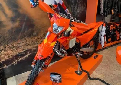 KTM 250 EXC Six Days (2025) - Annuncio 9971850