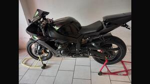 Yamaha YZF R1 (2002 - 03) 