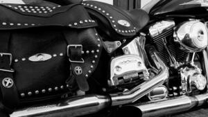 Harley-Davidson 1450 Heritage Classic (1999 - 02) - FLSTC 