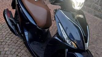 Kymco People 150i S ABS (2020) usata