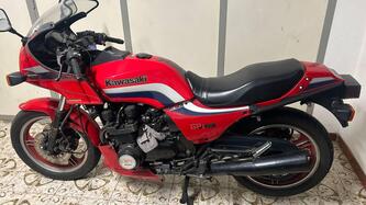 Kawasaki gpz 750 epoca