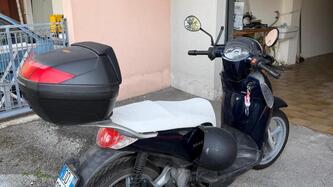 Aprilia Scarabeo 125 (2007 - 12) usata