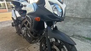 Suzuki V-Strom 650 ABS (2011 - 17)  (2)