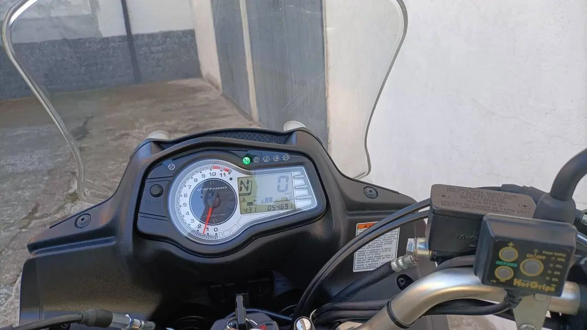 Suzuki V-Strom 650 ABS (2011 - 17)  (5)