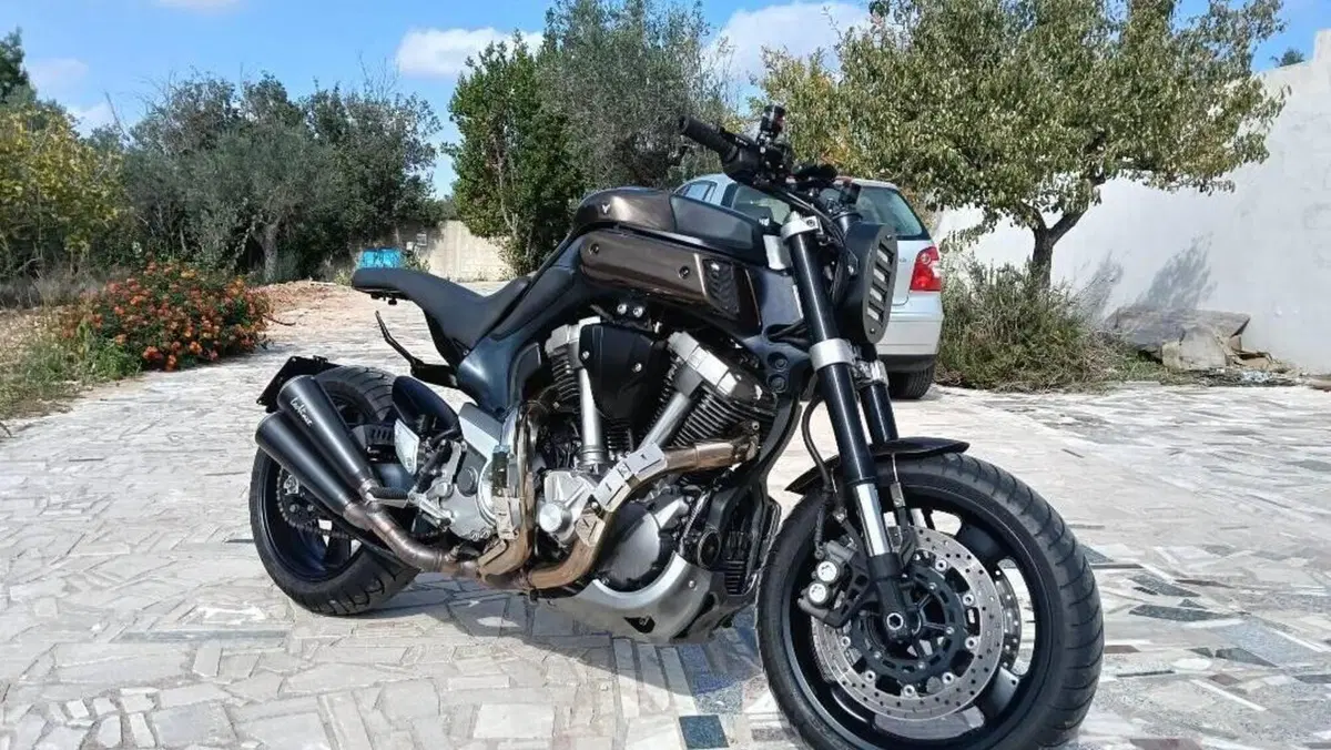 Yamaha MT-01 (2005- 11) 