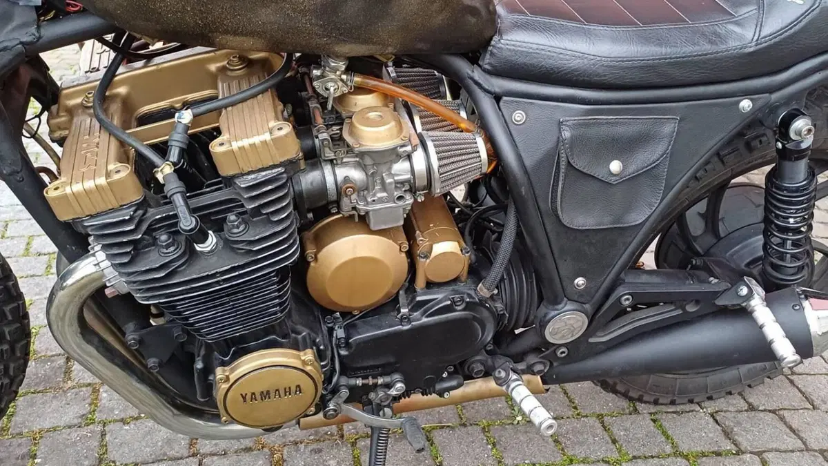 Yamaha   (3)