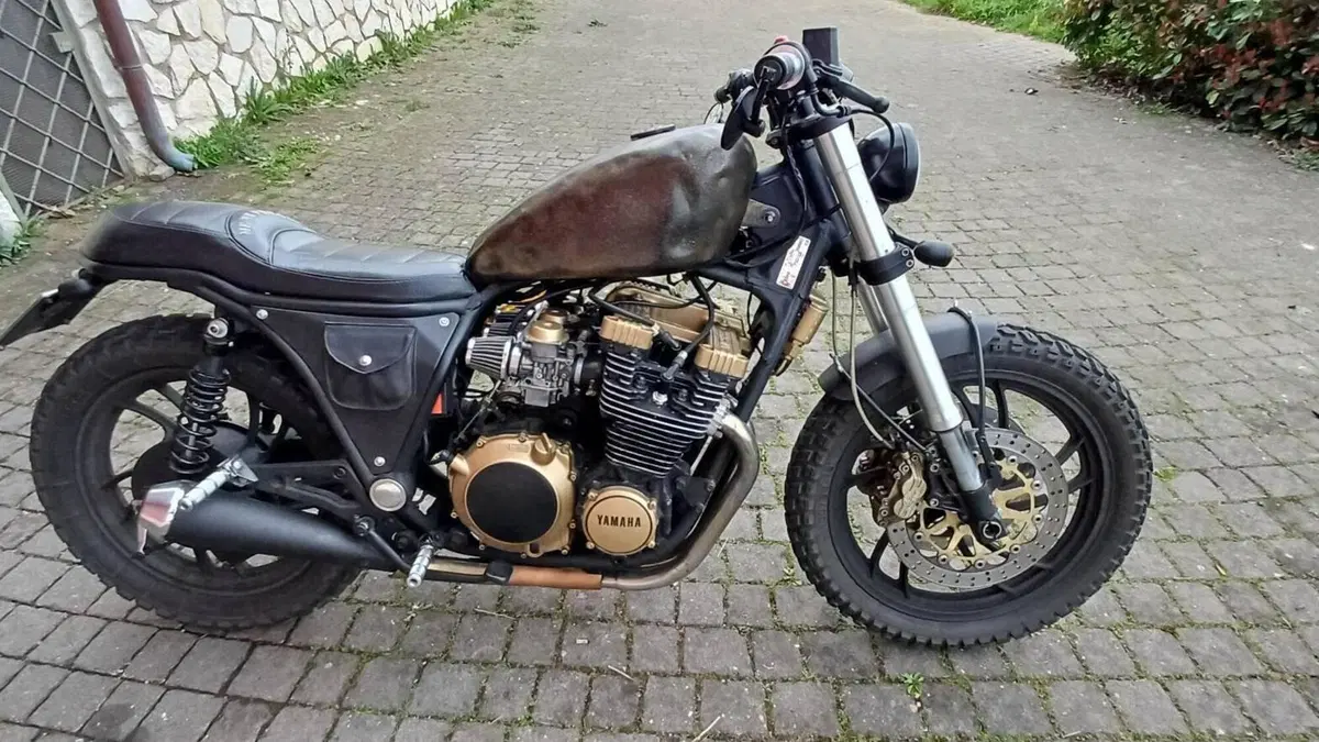 Yamaha   (5)