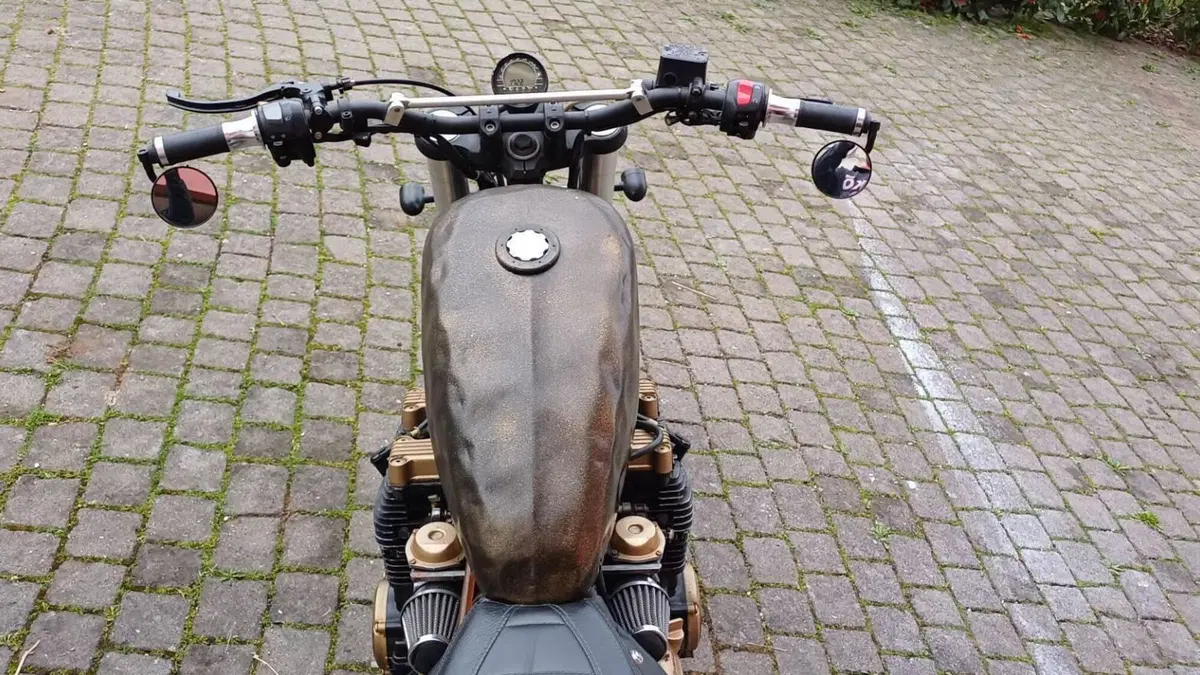 Yamaha   (8)