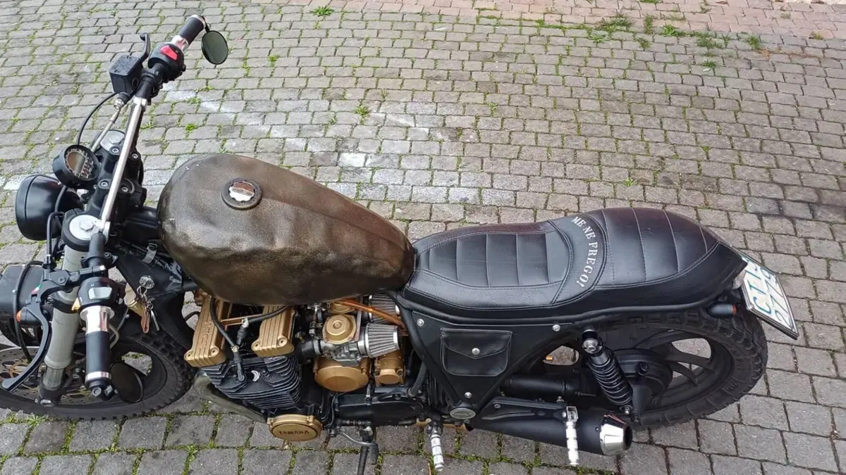 Yamaha   (11)