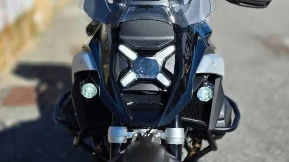Bmw R 1300 GS Triple Black (2023 - 26)  (2)