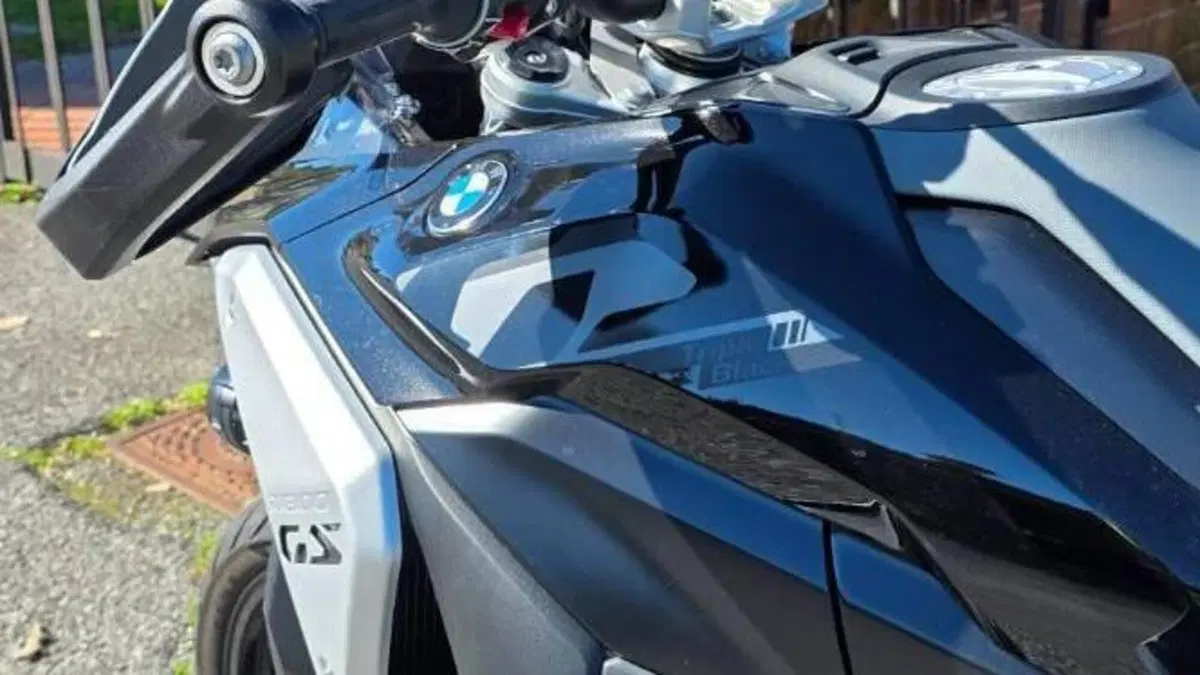 Bmw R 1300 GS Triple Black (2023 - 26)  (3)