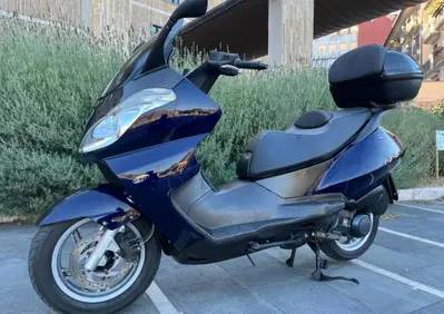 Aprilia Atlantic 250 (2004 - 11) - Annuncio 9973222