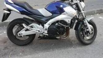 Suzuki GSR 600 (2006 - 11) usata