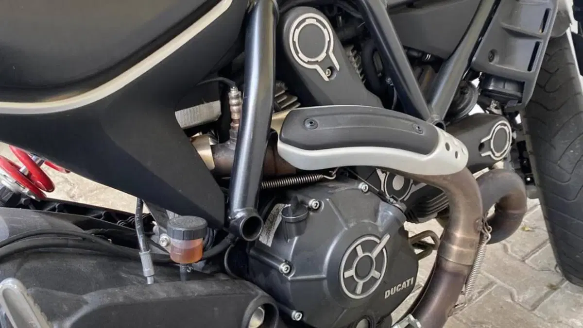 Ducati Scrambler 800 Full Throttle (2017 - 21)  (5)