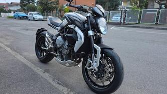 MV Agusta Dragster 800 (2014 - 19) usata