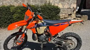 KTM 300 EXC E TPI (2022)  (2)
