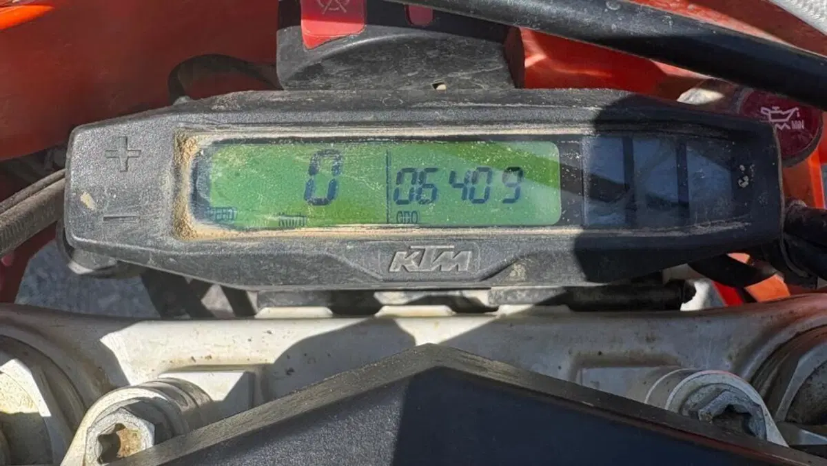 KTM 300 EXC E TPI (2022)  (10)