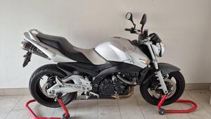 Suzuki GSR 600 (2006 - 11) 