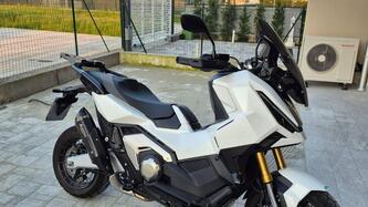 Honda X-ADV 750 (2025 - 26) usata